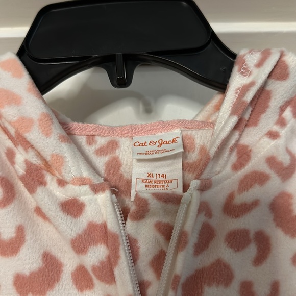 Girls size 14 Cat & Jack footless onesie - Picture 4 of 5